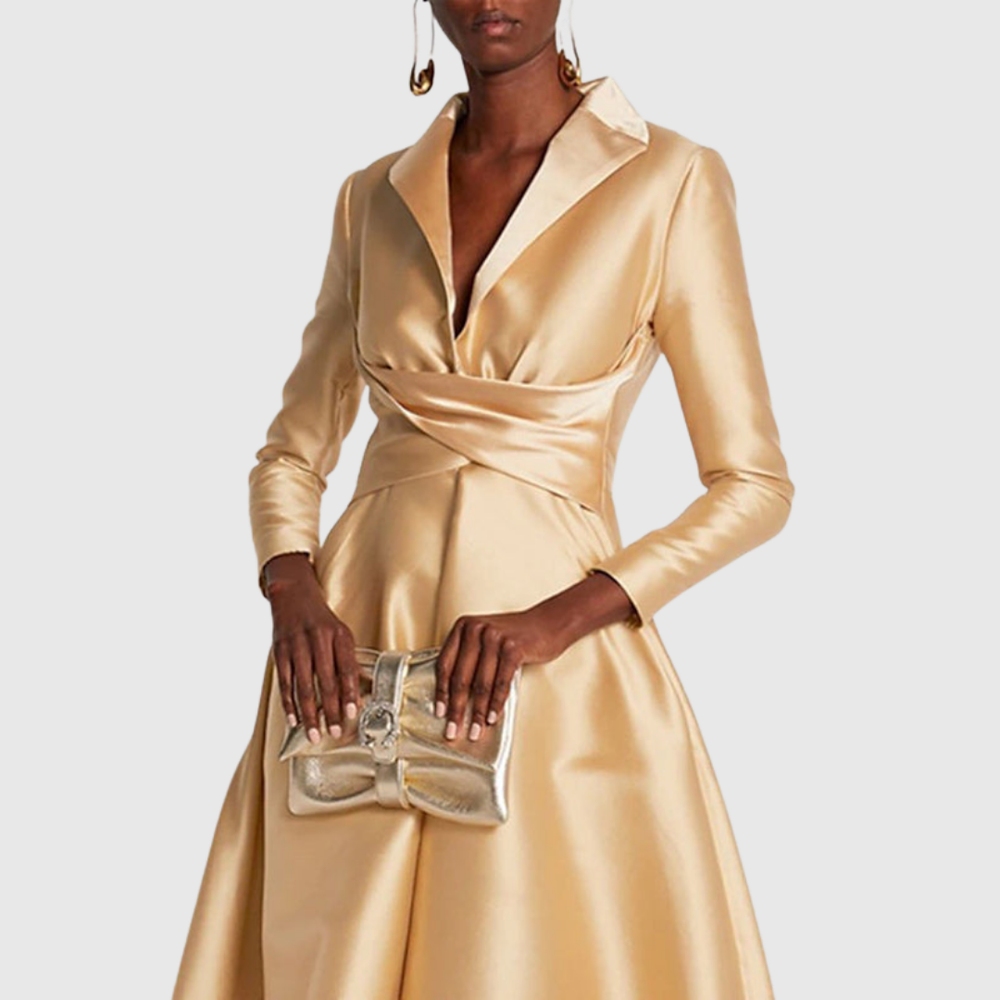 Ralella | Elegant Pleated V-Neck Maxi Dress