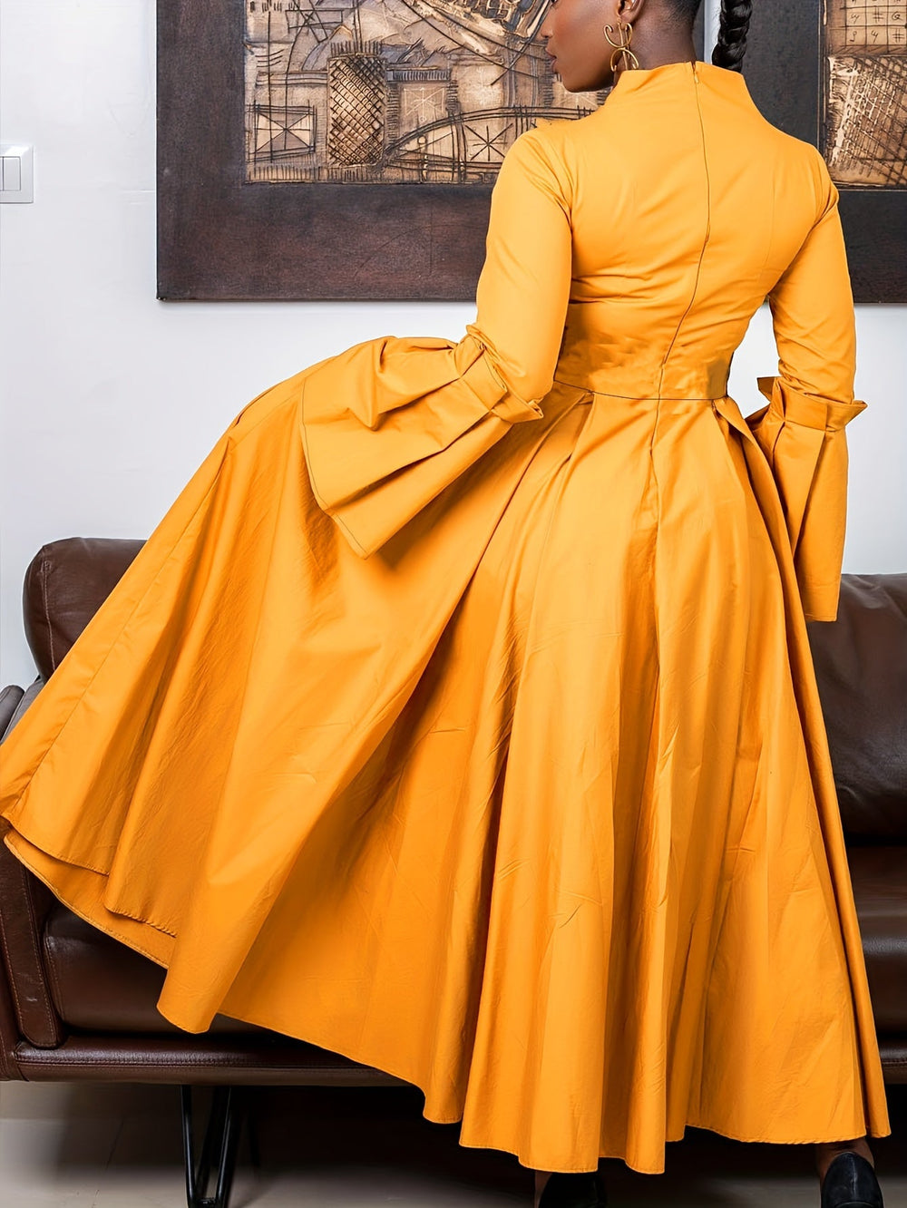 Netilda | Elegant V‑Neck Flare‑Sleeve Dress