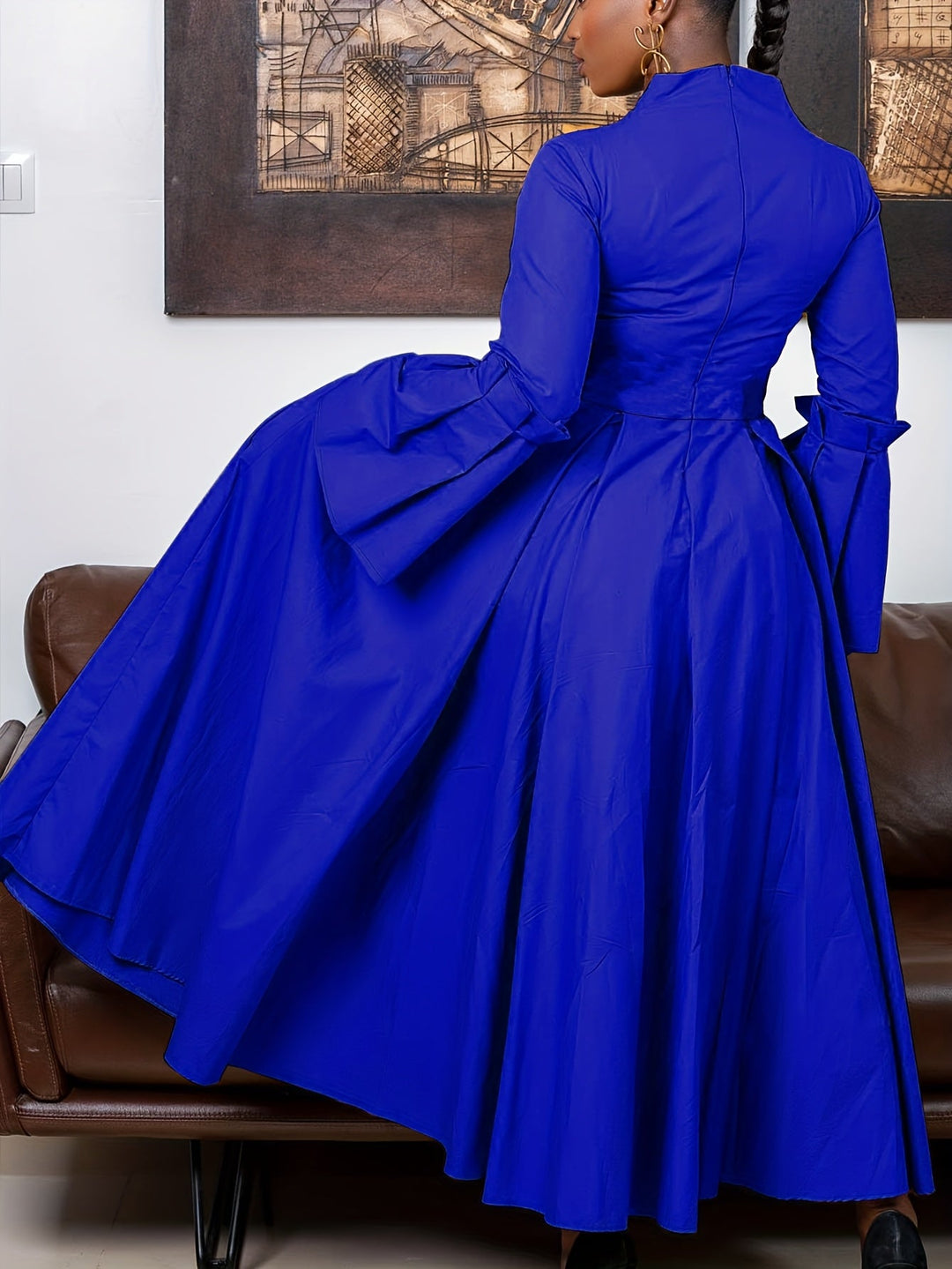 Netilda | Elegant V‑Neck Flare‑Sleeve Dress