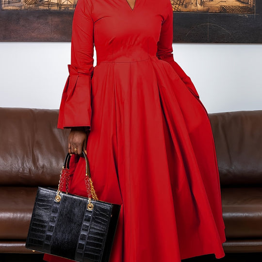Netilda | Elegant V‑Neck Flare‑Sleeve Dress